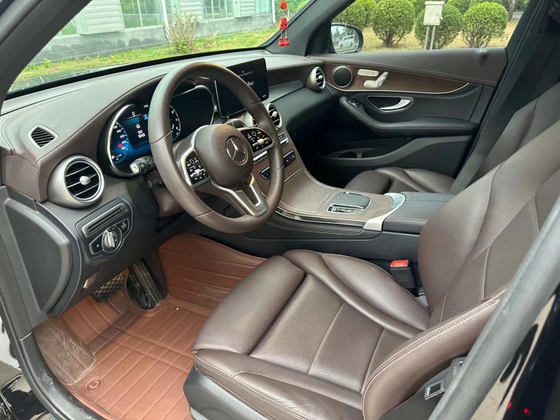 济宁20年奔驰GLC7