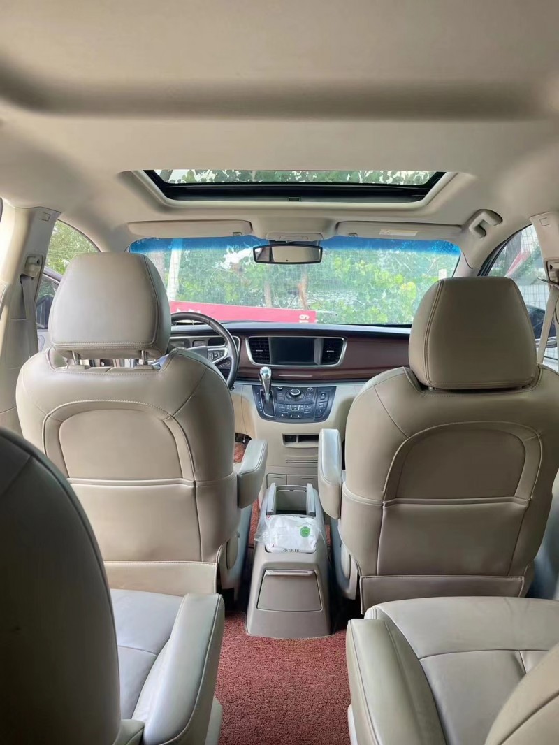 徐州17年别克GL86