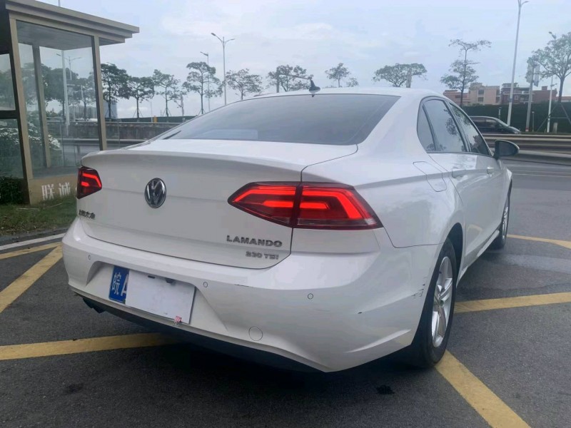 佛山18年大众凌渡4