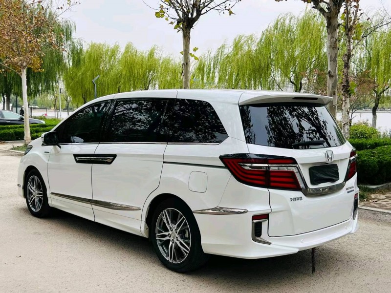 聊城19年本田艾力绅5