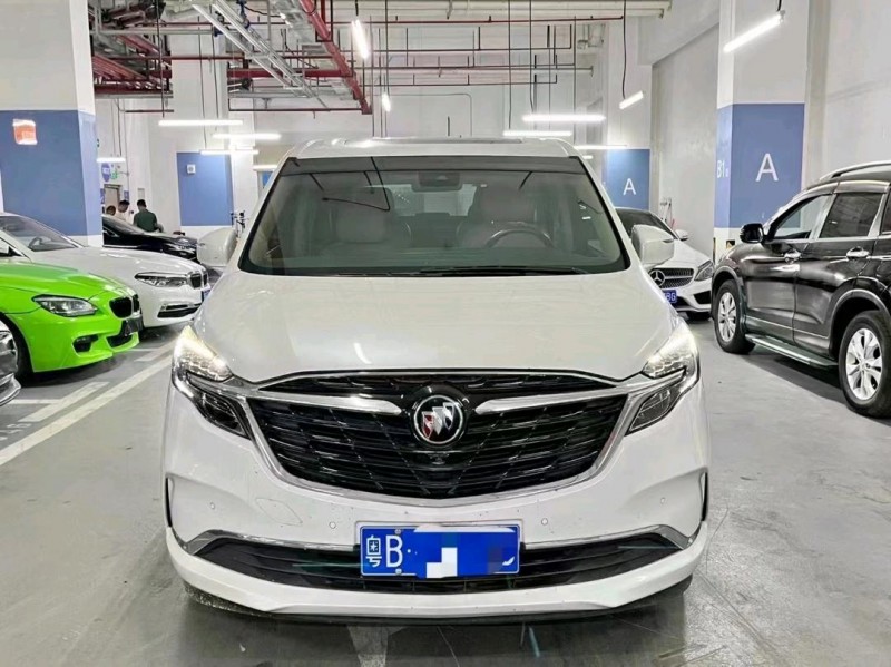 深圳21年别克GL81