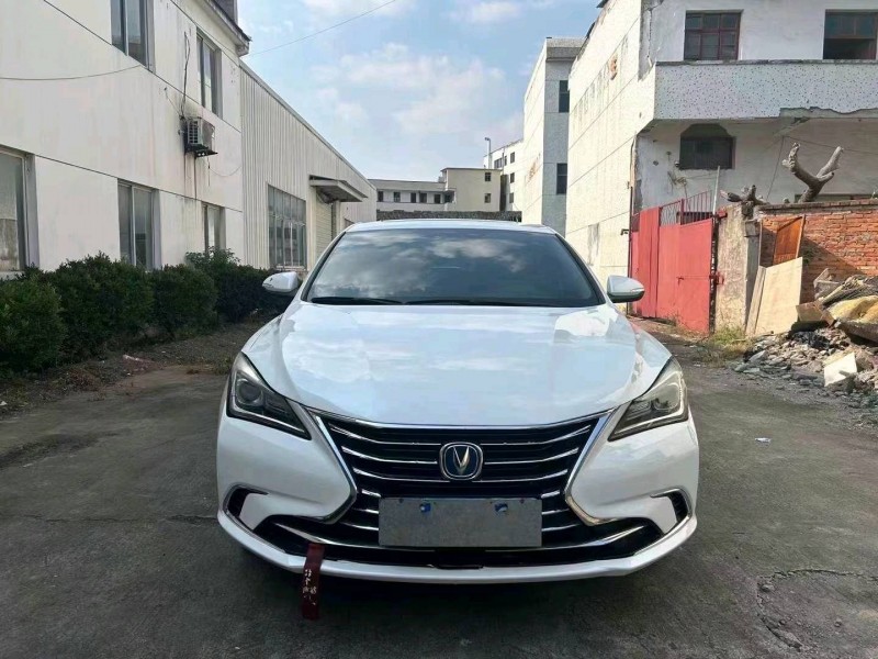 嘉兴20年长安汽车逸动1