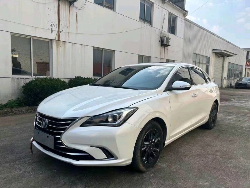 嘉兴20年长安汽车逸动2