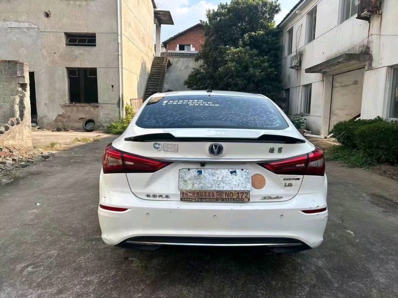 嘉兴20年长安汽车逸动6