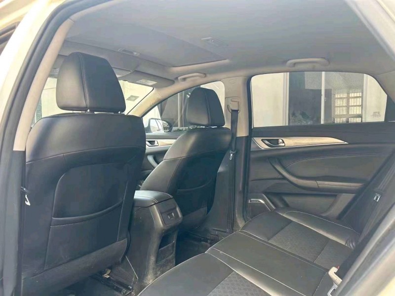 嘉兴20年长安汽车逸动8