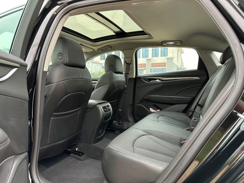 徐州22年别克君越5