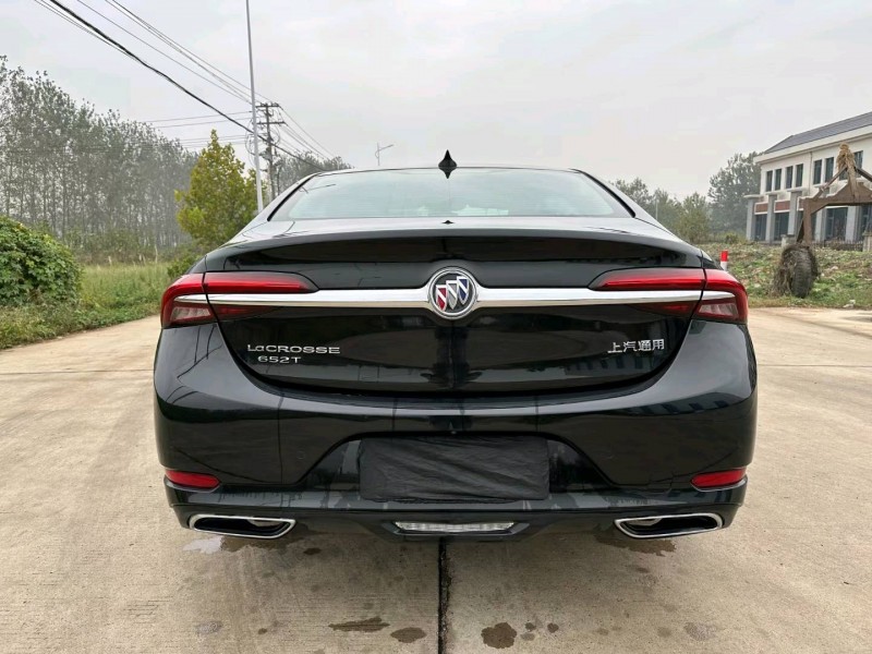 徐州22年别克君越9