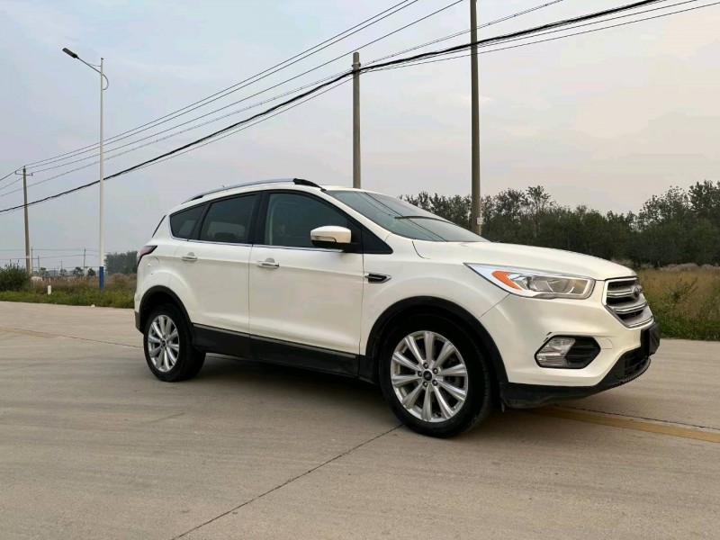 徐州17年福特翼虎2