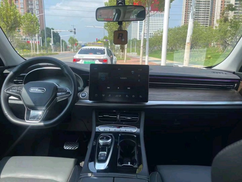 鄂州23年創維EV64