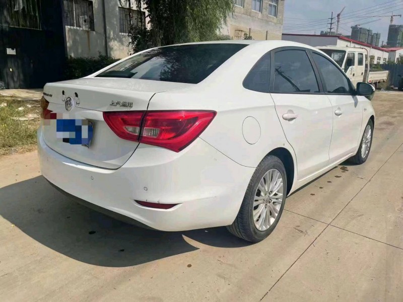 东营16年别克英朗4