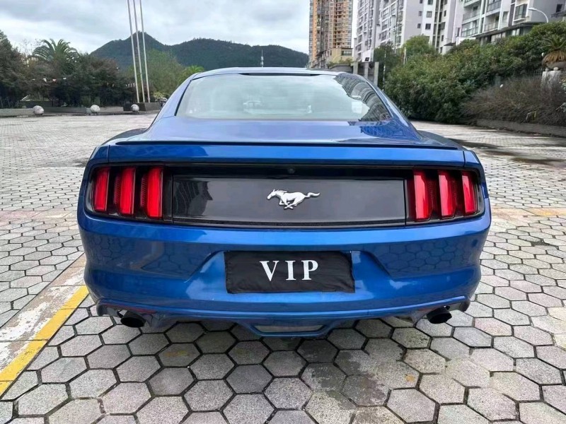 重庆17年福特野马9