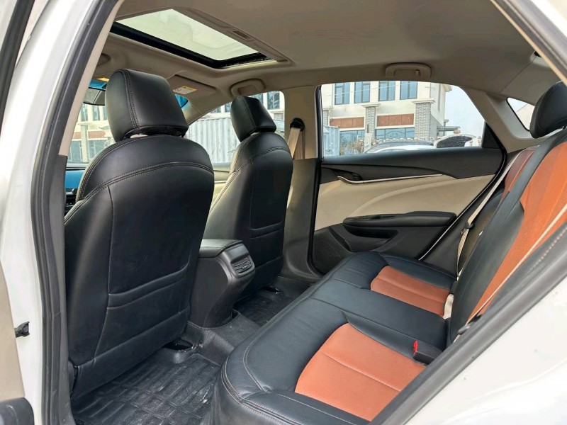 徐州16年别克英朗5