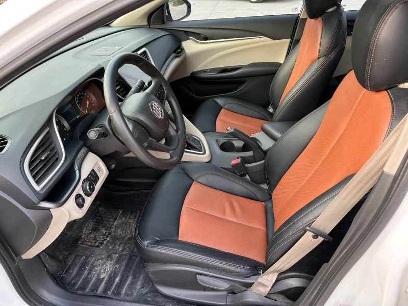 徐州16年别克英朗6