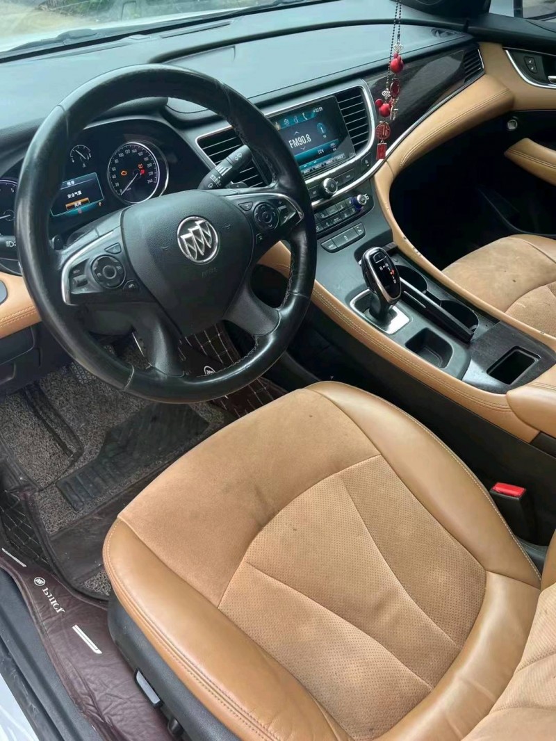 宿迁16年别克君越6