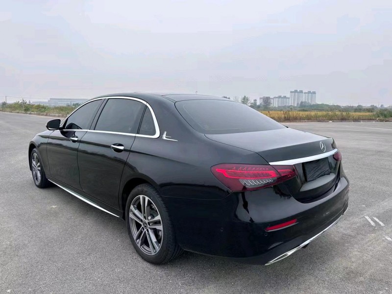 盐城20年奔驰E8