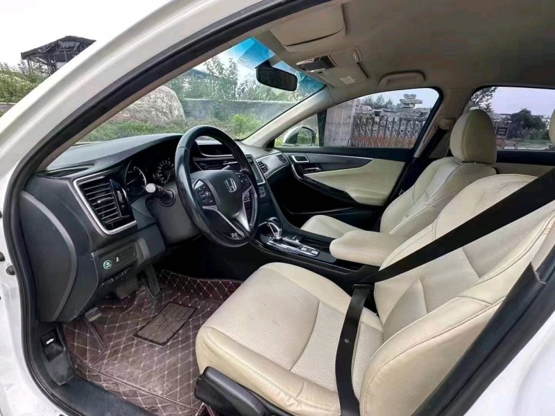 枣庄16年本田思铂睿5