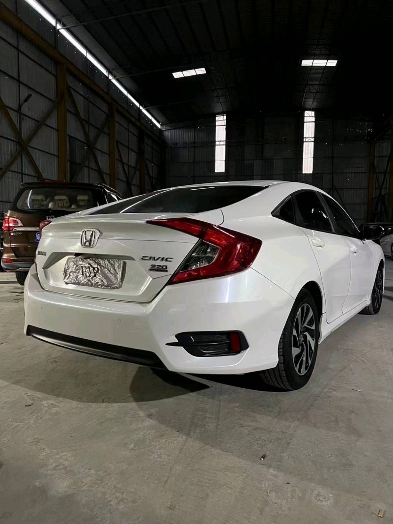 珠海18年本田思域7