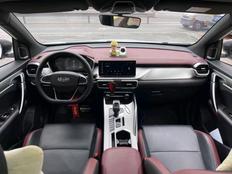 佛山20年吉利缤越7