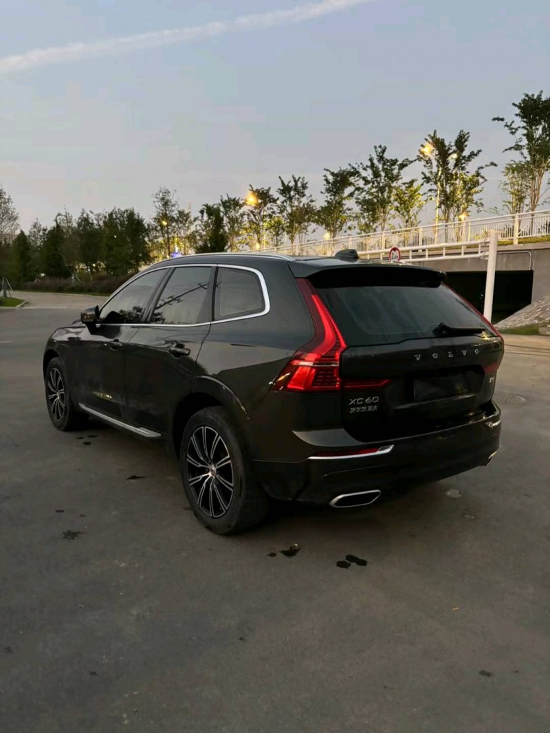 宿迁20年沃尔沃XC607