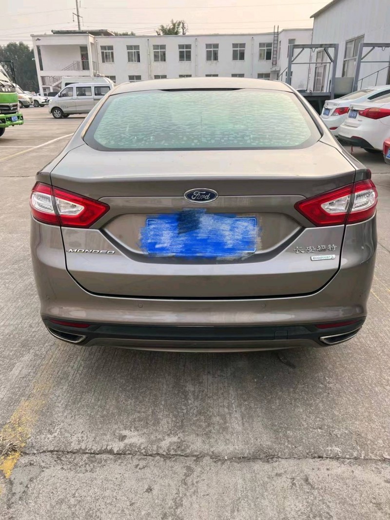 东营16年福特蒙迪欧8