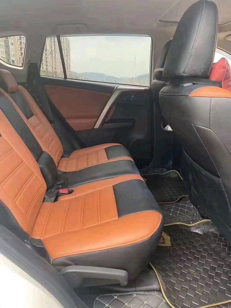 衡阳19年丰田RAV4荣放4