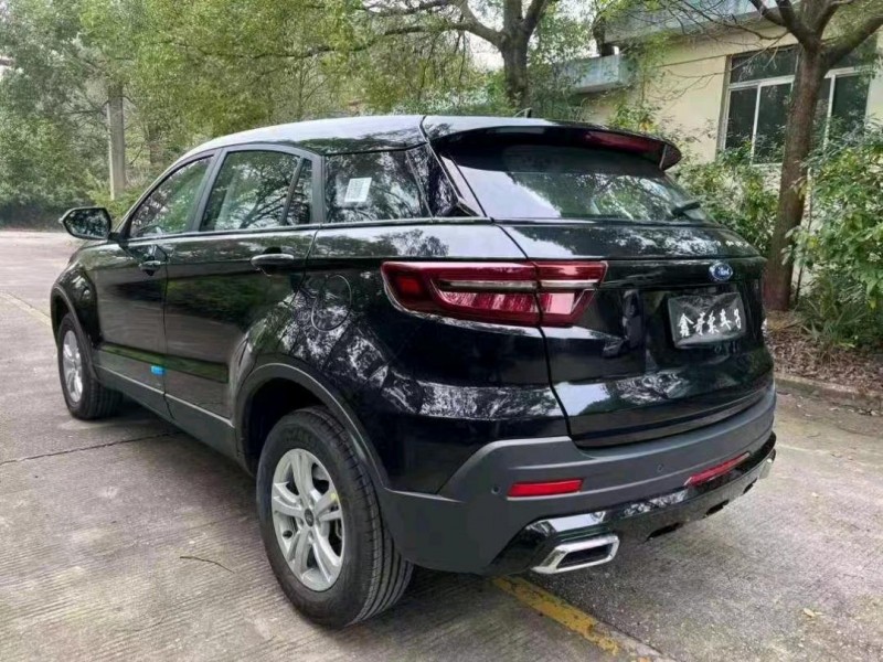 邵阳23年福特领界8