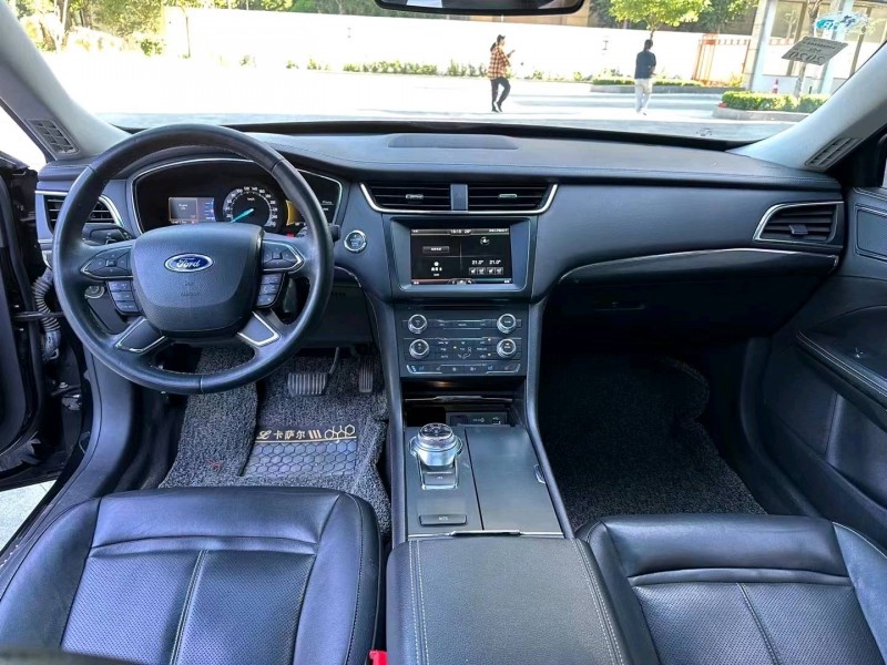 廊坊16年福特金牛座5