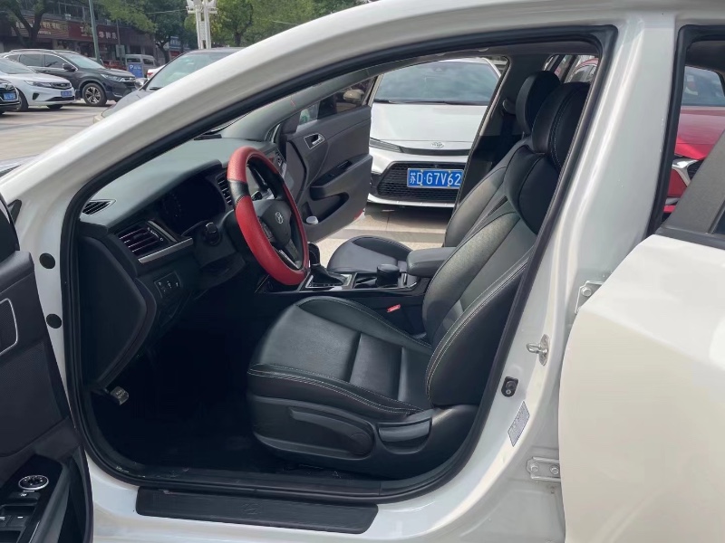 苏州18年现代名图3