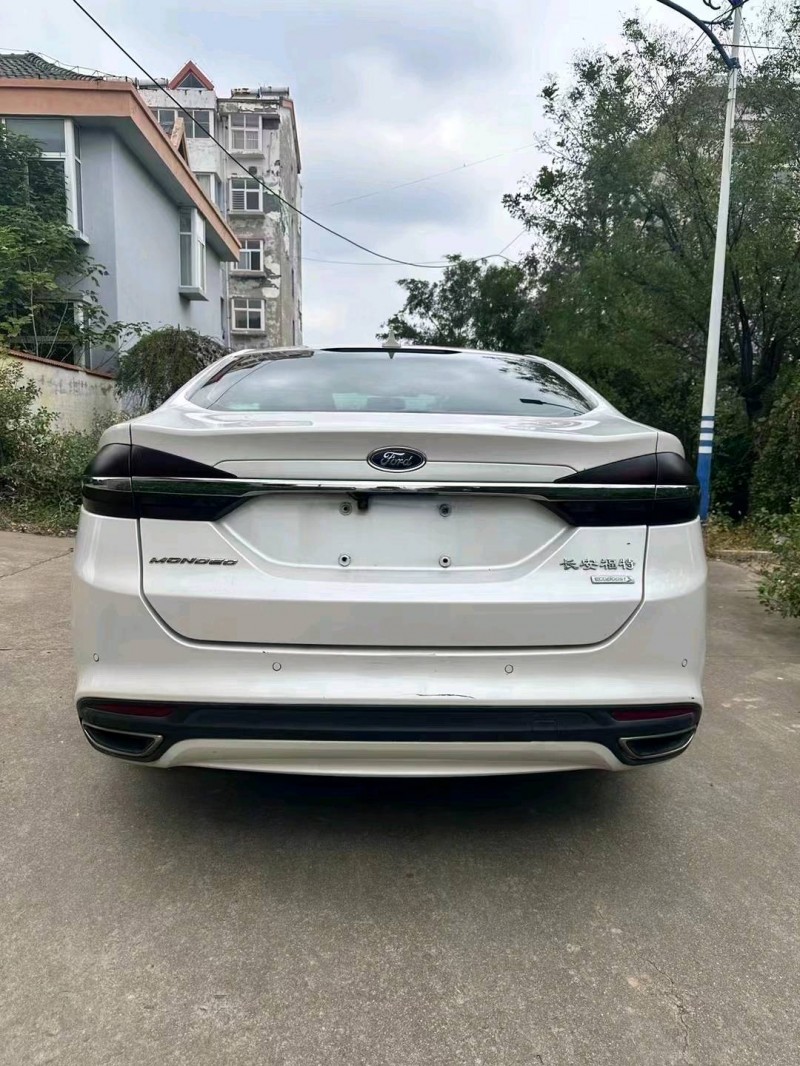 东营18年福特蒙迪欧8