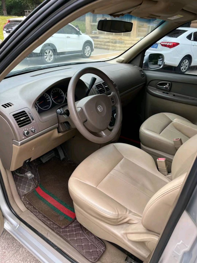 邢台15年别克GL85