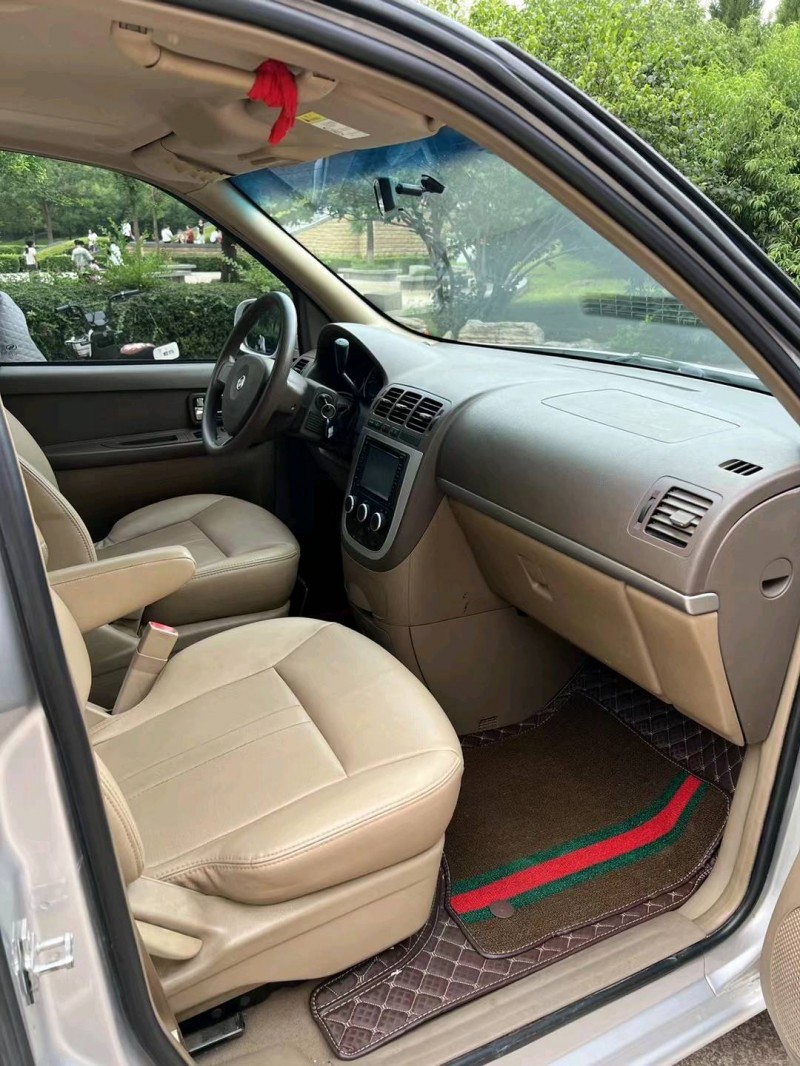 邢台15年别克GL86