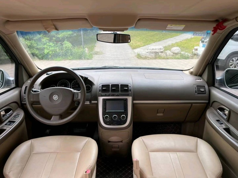 邢台15年别克GL87