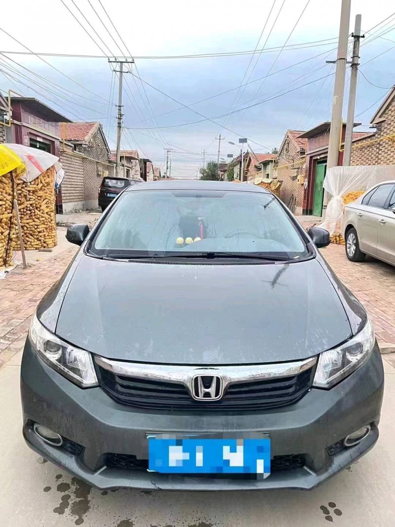 邢台12年本田思域1