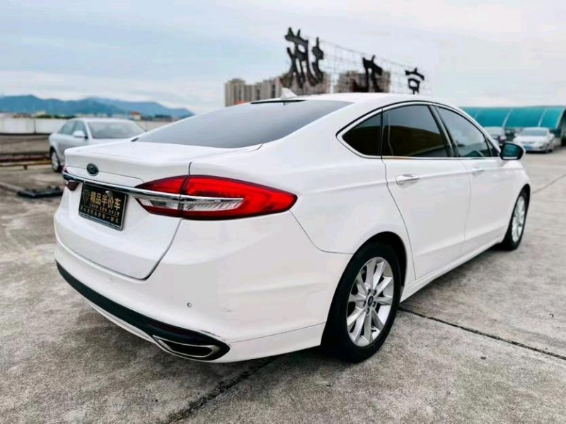 东莞17年福特蒙迪欧9