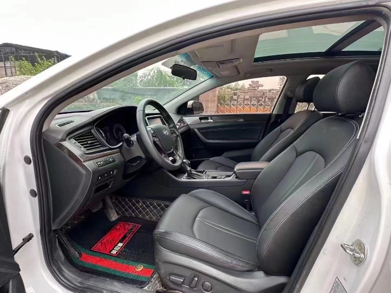 青岛21年现代索纳塔九5