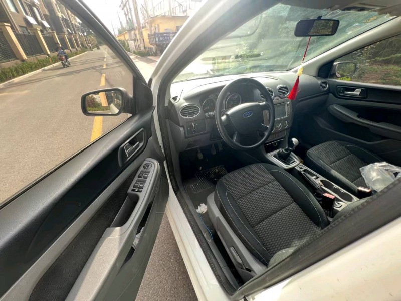 淄博16年福特福克斯4