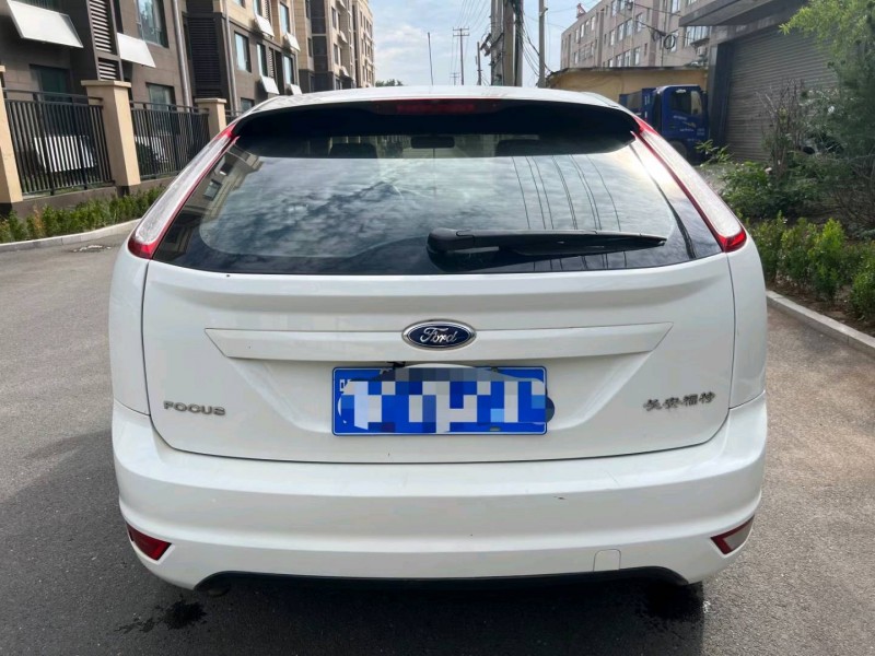 淄博16年福特福克斯9