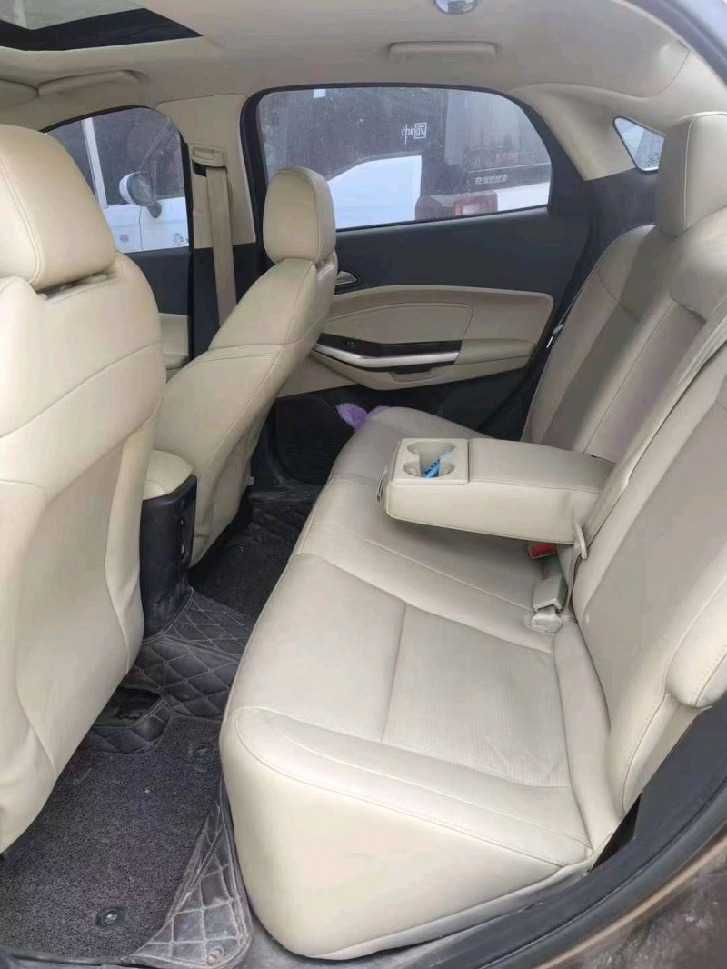 枣庄16年福特福睿斯3