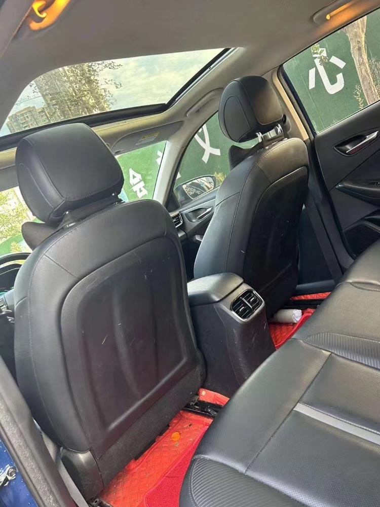 成都20年现代菲斯塔7