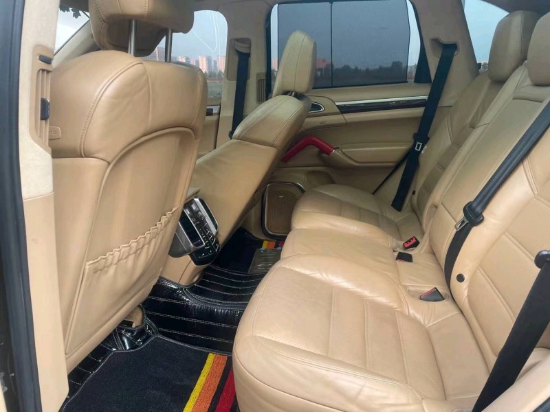 廊坊12年保时捷卡宴7