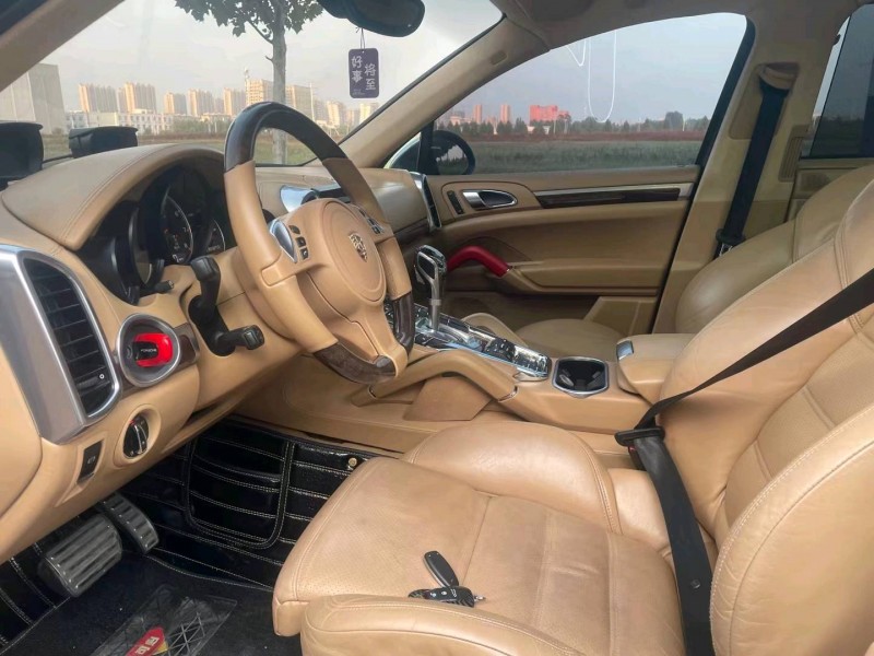 廊坊12年保时捷卡宴8