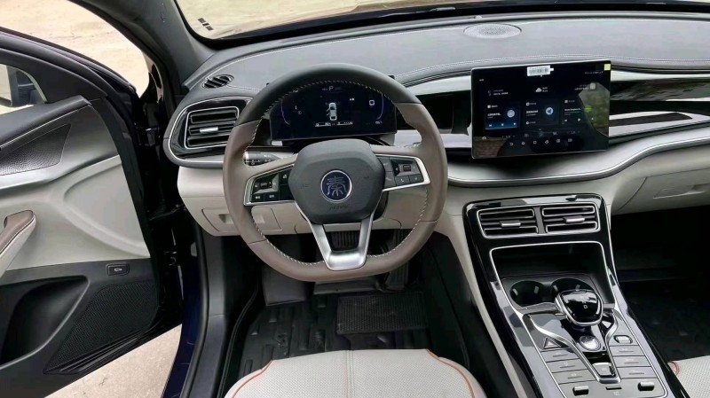 邯郸23年比亚迪秦3