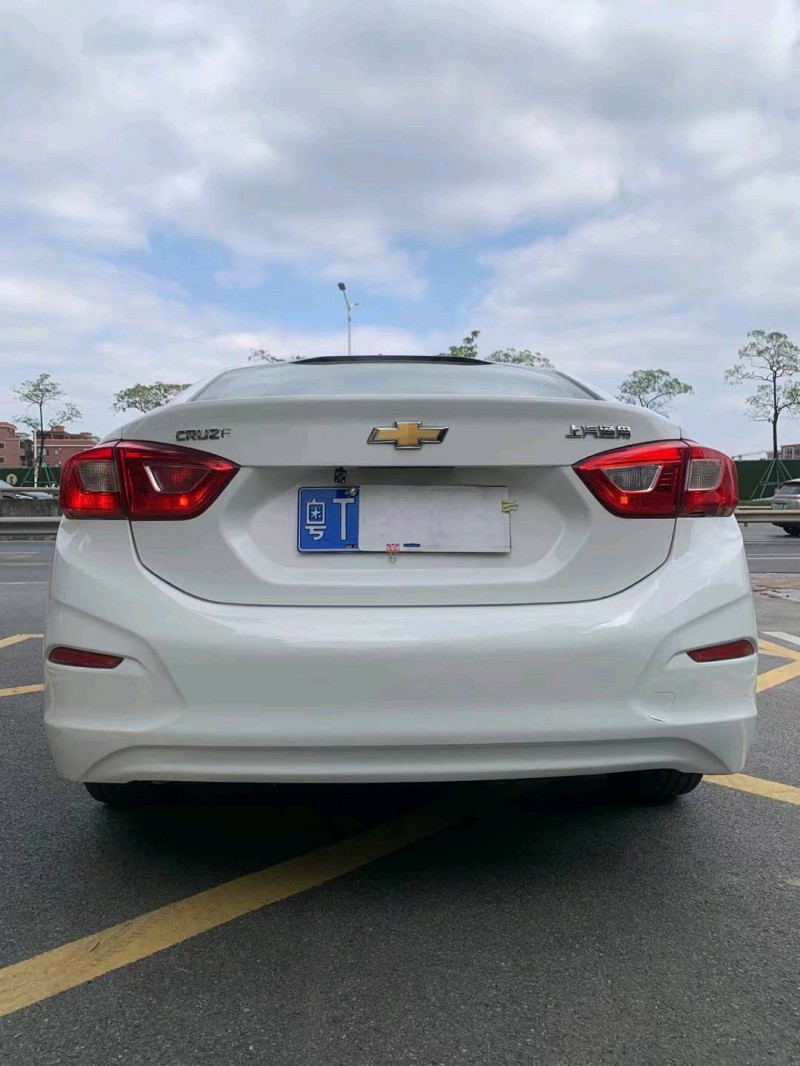 佛山17年雪佛兰科鲁兹9