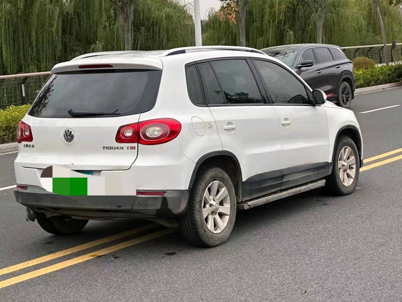 枣庄13年大众途观4