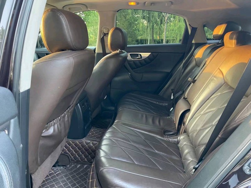 廊坊11年英菲尼迪FX356