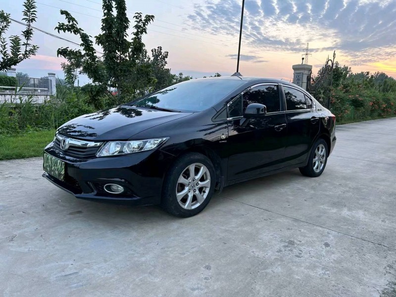 徐州13年本田思域3