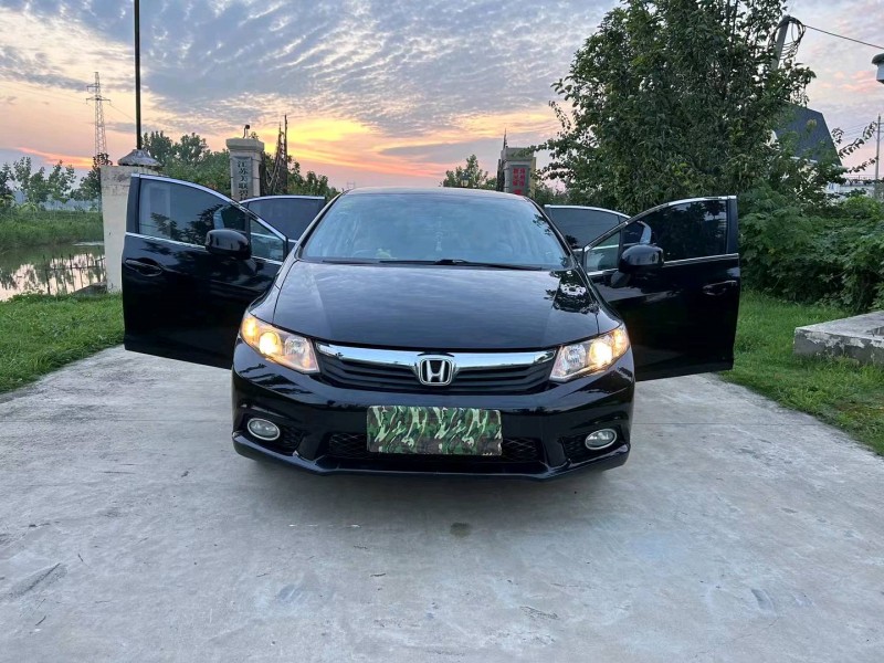 徐州13年本田思域8