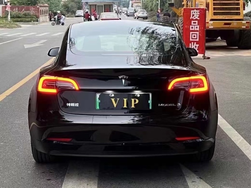 青島23年特斯拉MODEL 33