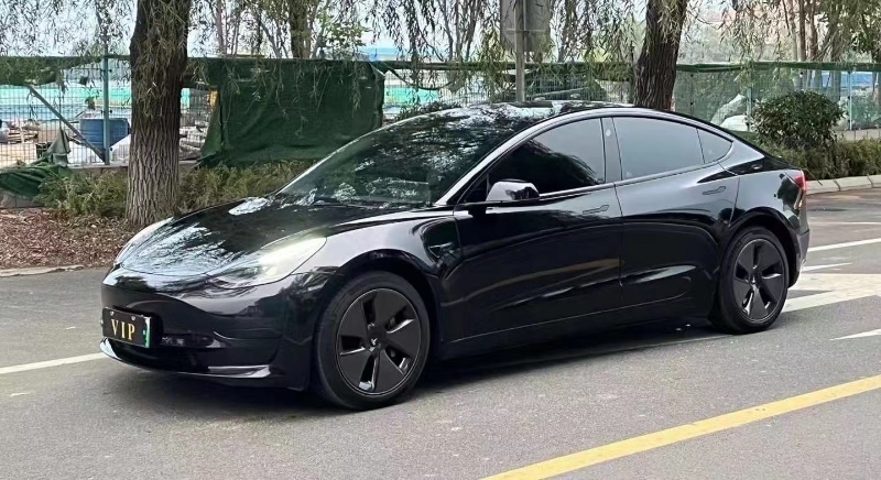 青島23年特斯拉MODEL 34