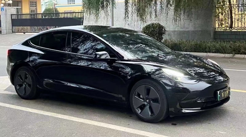 青島23年特斯拉MODEL 36